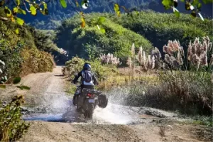 motorcycle-water-crossing-action-shot